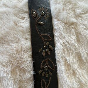 Fossil leather belt